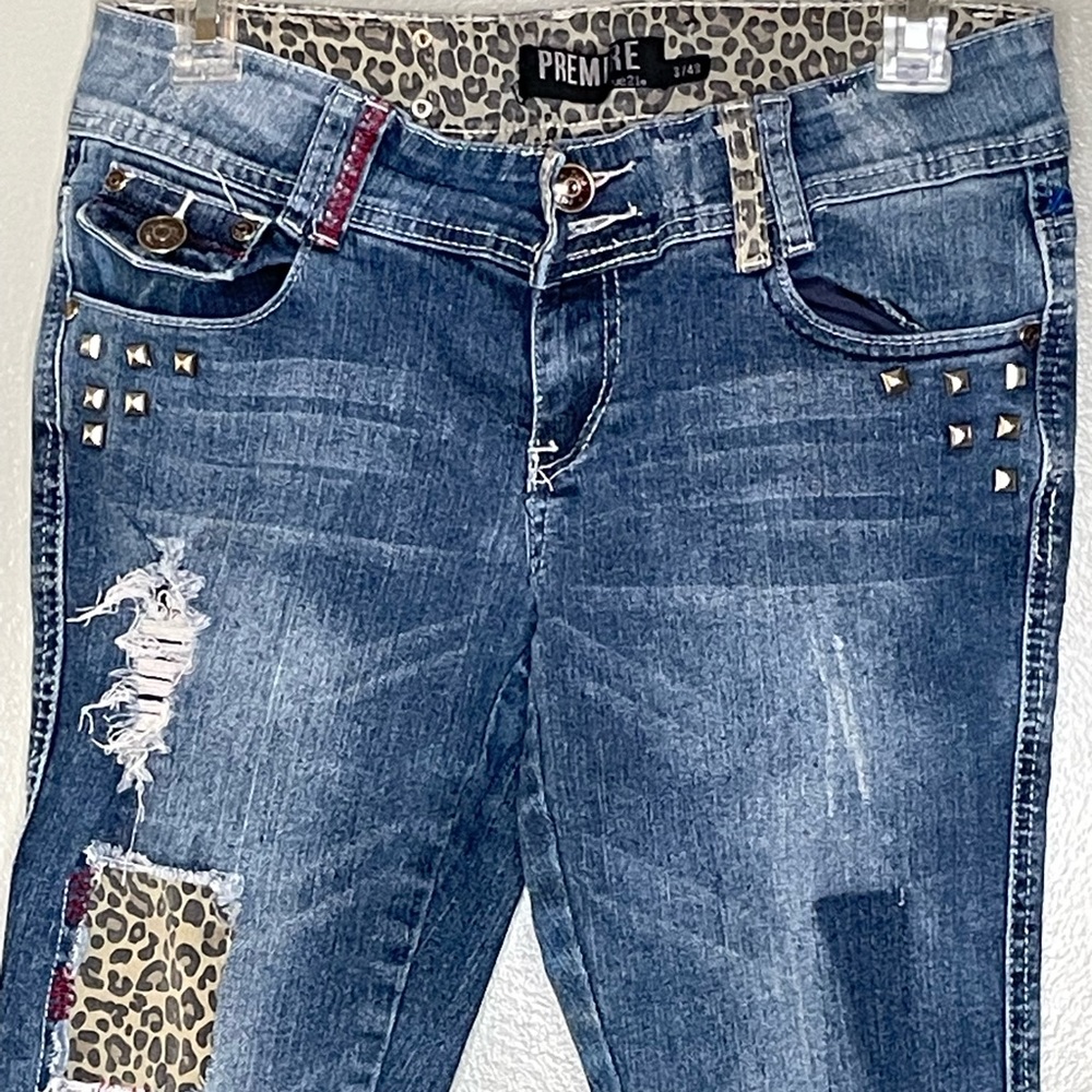 Premiere by rue 21, distress studded Jean
